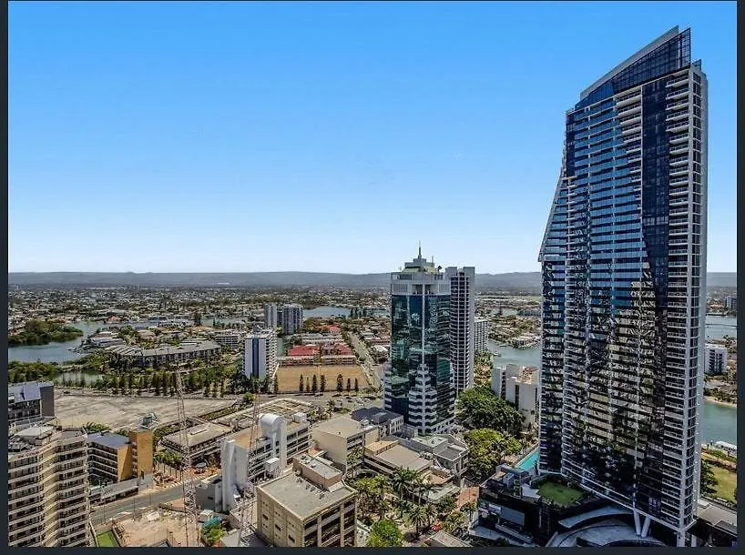 H Star Residences-- Paradise Stayz Gold Coast 0*,