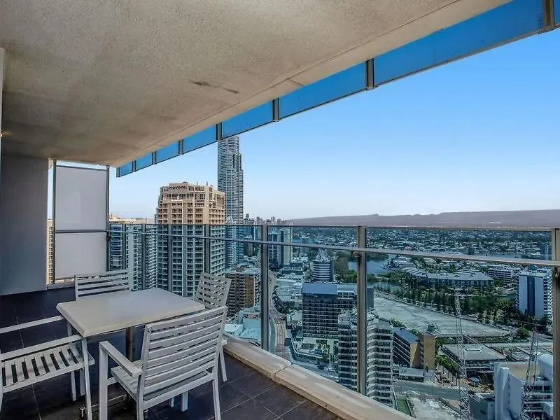 Apartment H Star Residences-- Paradise Stayz Gold Coast