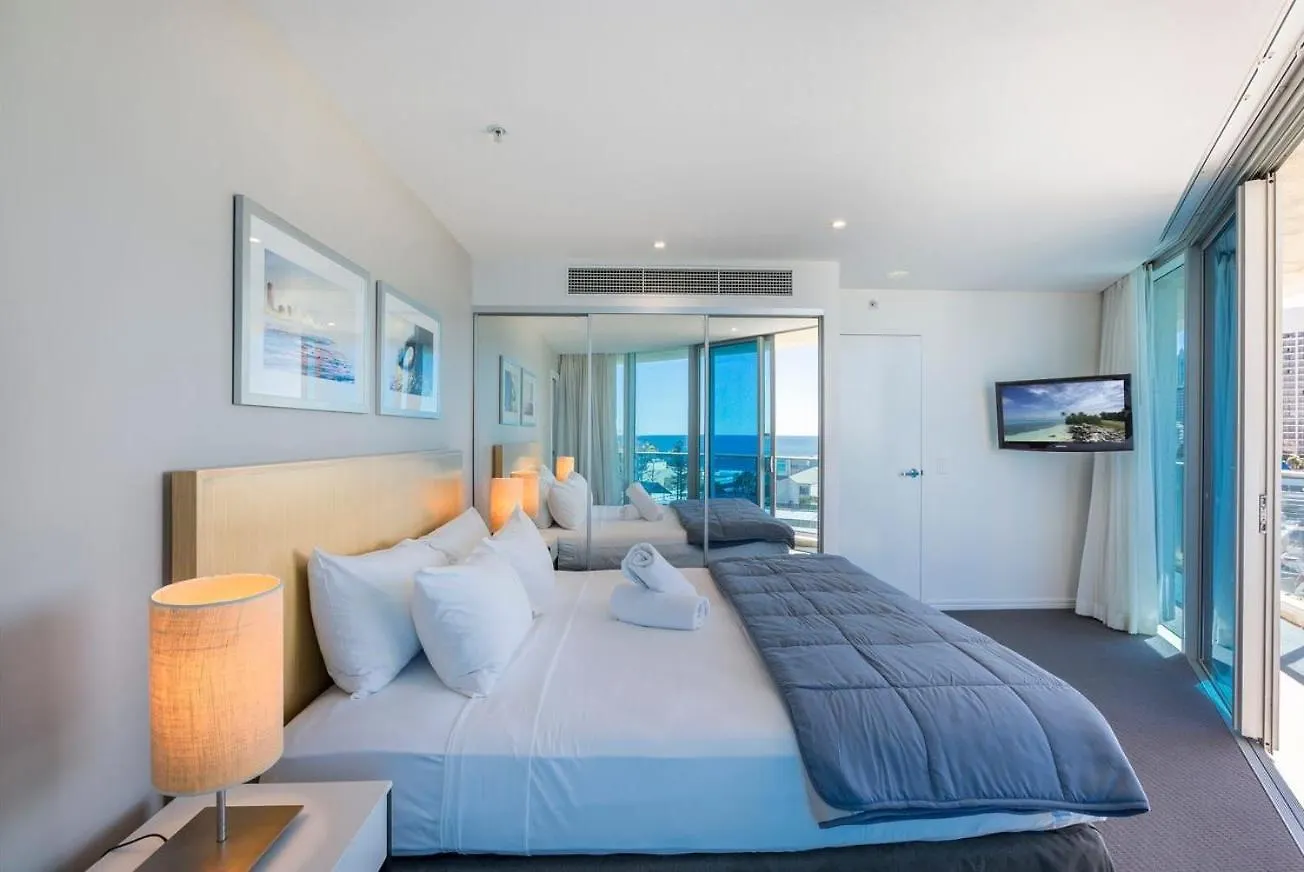 H Star Residences-- Paradise Stayz Gold Coast Australia