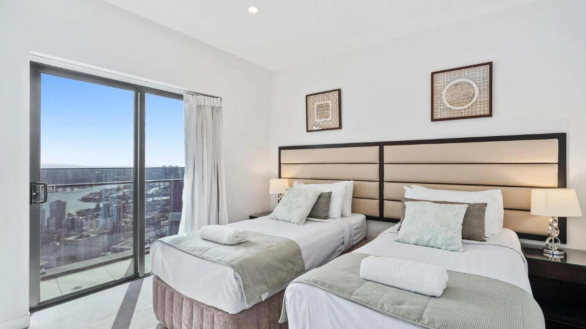 Apartment H Star Residences-- Paradise Stayz Gold Coast