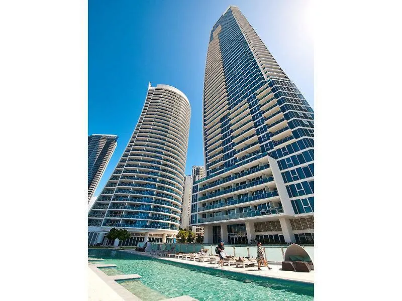 Apartment H Star Residences-- Paradise Stayz Gold Coast Australia