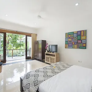 https://villa-penelopy.ubudhotelsnow.com